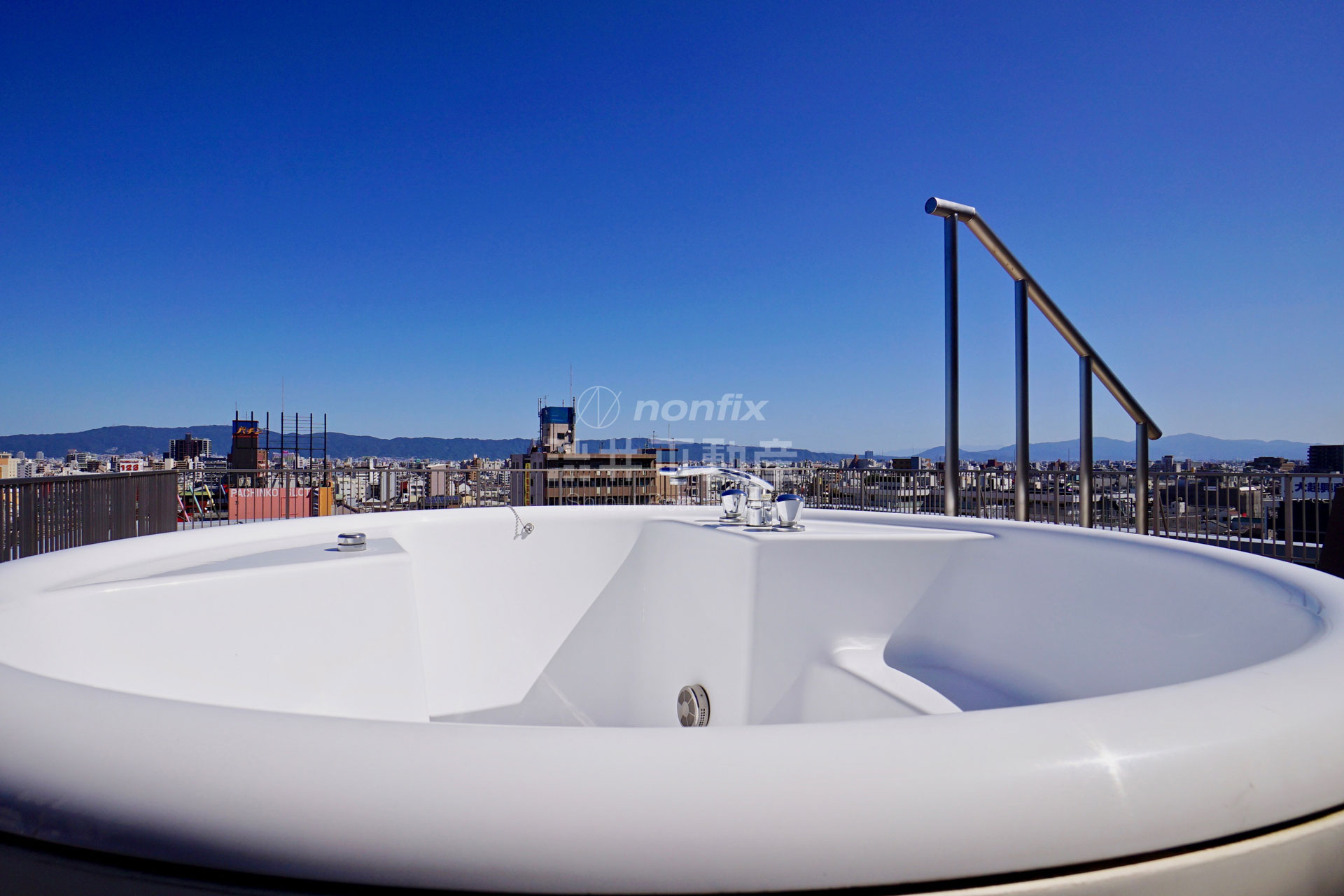 ビッグバルと露天ジャグ、125㎡の2LDKメゾネットが敷礼ゼロ